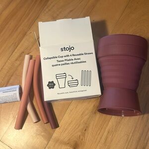 Stojo Collapsible cup w/straws
